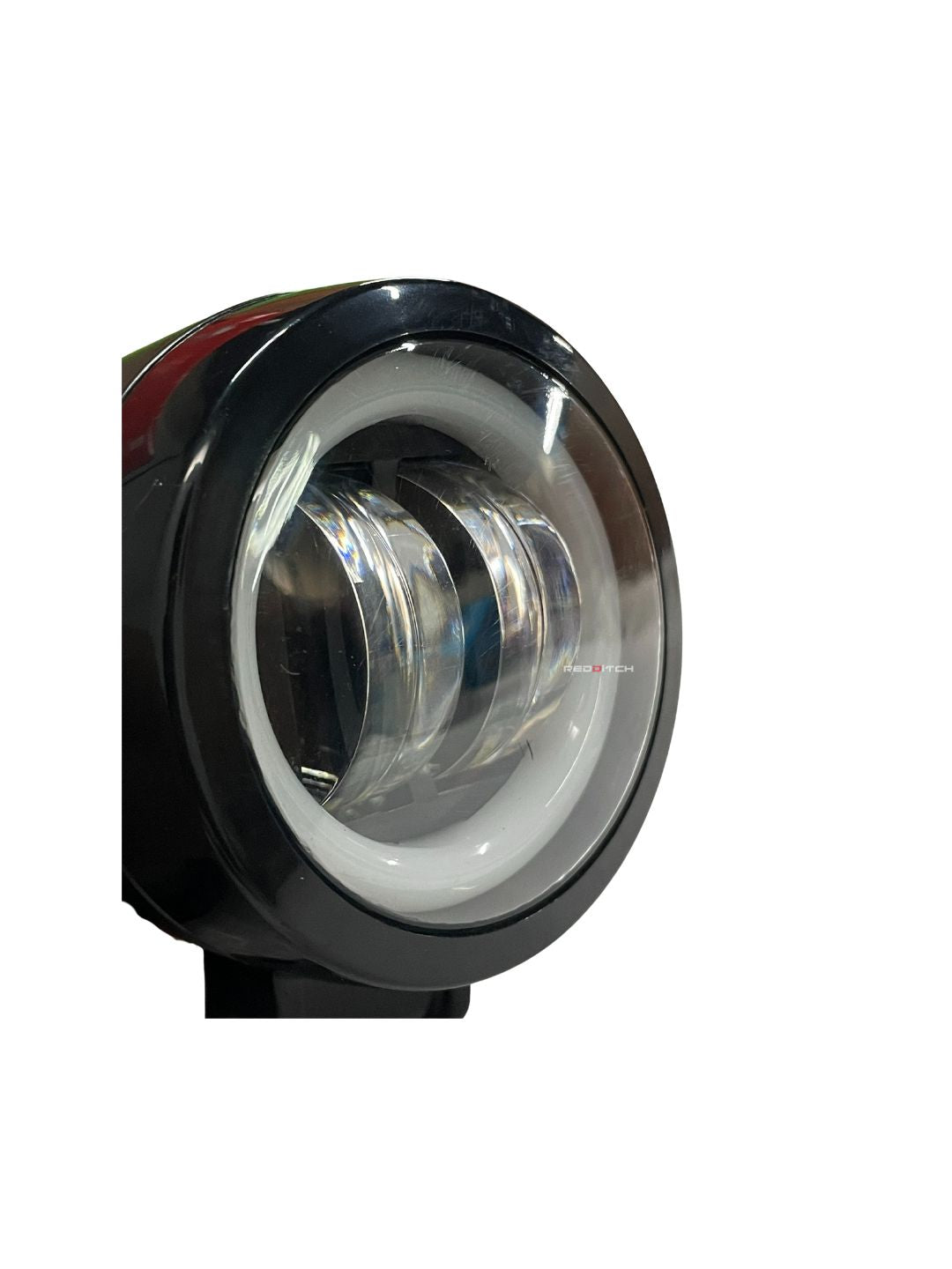 2 LED Harley Fog, a powerful auxiliary light designed for motorcycles, featuring dual bright LED lamps for improved visibility in foggy or low-light conditions, with a stylish design to complement your bike.