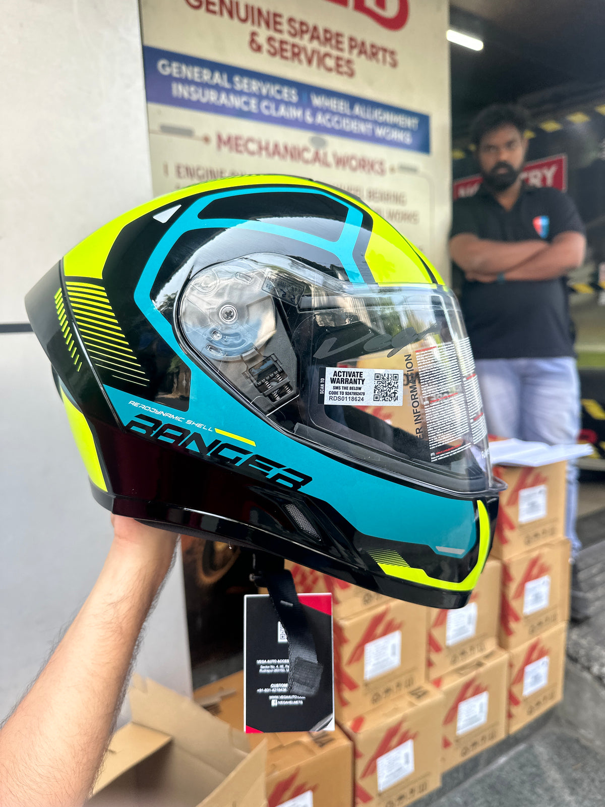 Vega Ranger DX Crew Black Neon Yellow Helmet offers a stylish design with durable protection for a safe and comfortable ride.