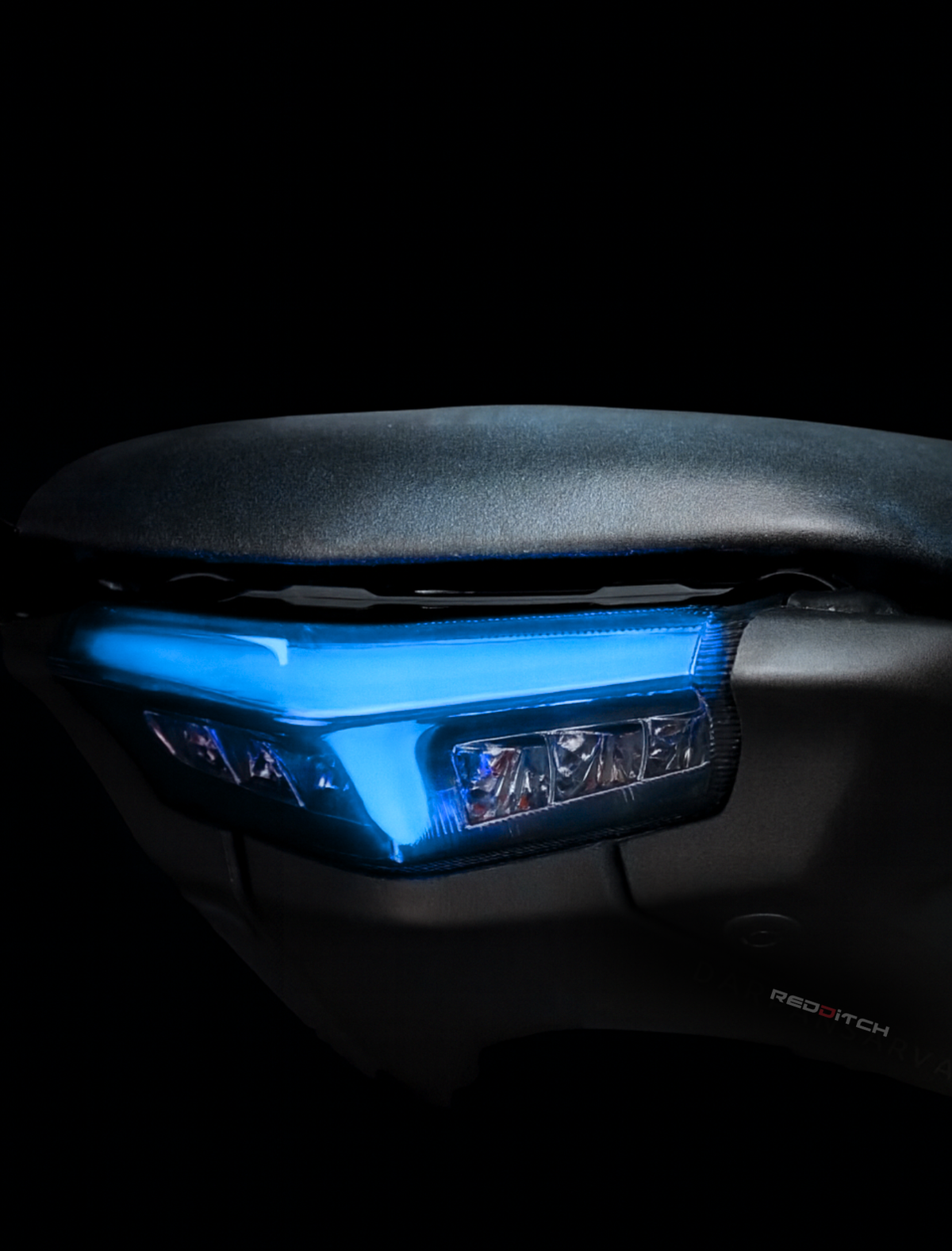 MT 15 INTEGRATED TAIL LAMP