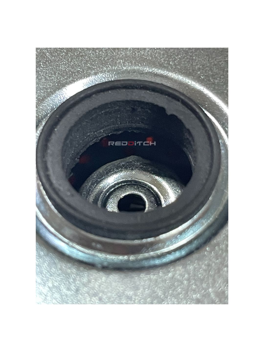 OIL FILTER ELEMENT BULLET HIMALAYAN BS6 – High-quality oil filter element designed for Royal Enfield Bullet and Himalayan BS6 models. Ensures superior filtration, engine protection, and long-lasting performance. Available at the **best motor accessory shop in India**.