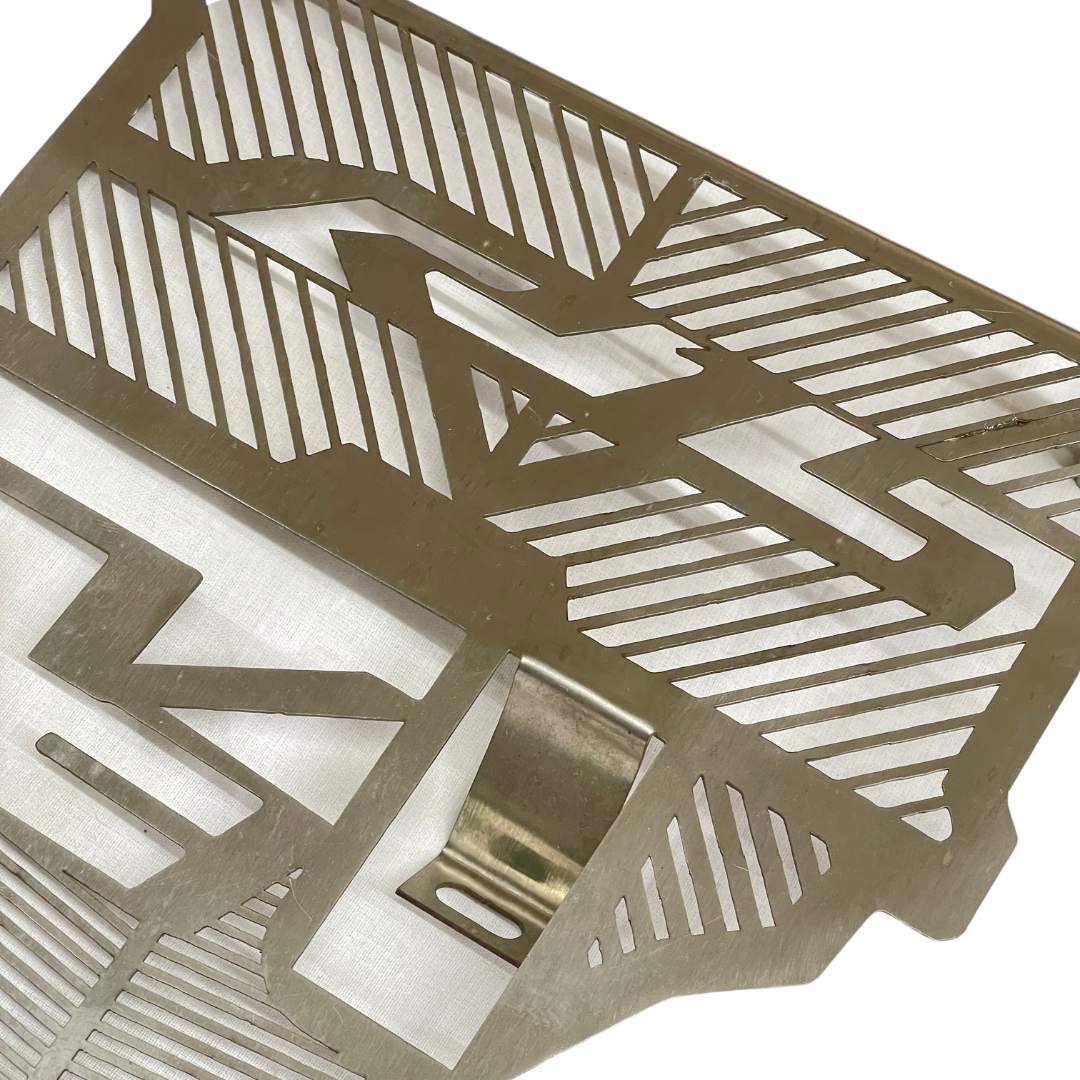 R15 V3 METAL RADIATOR GUARD