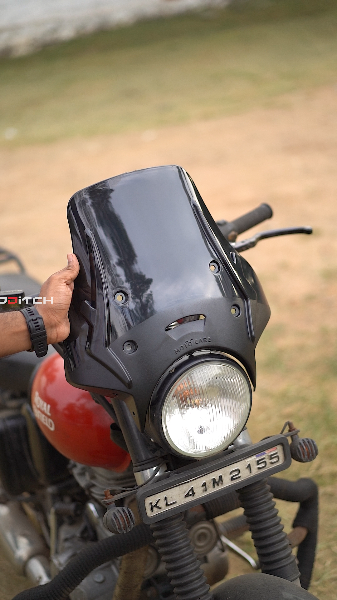 UNIVERSAL TOURING VISOR