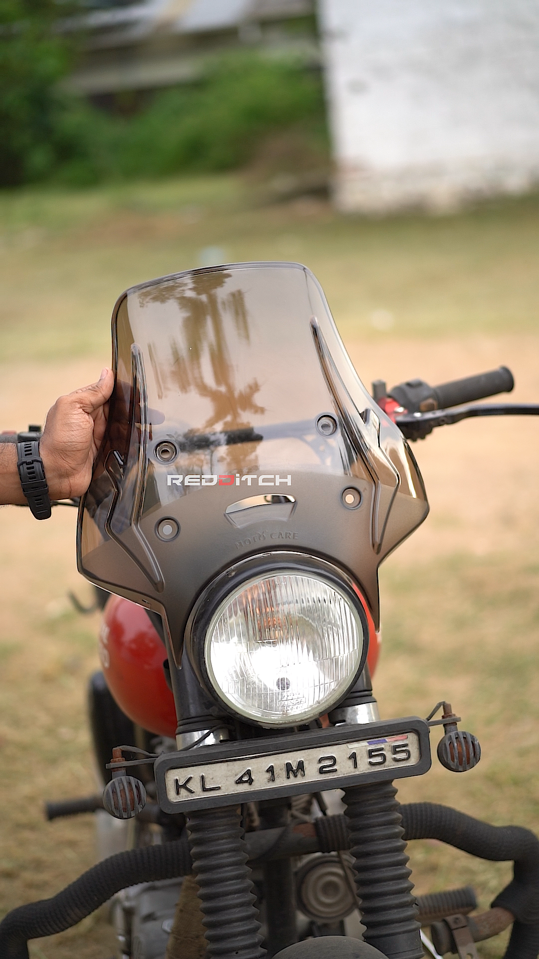 UNIVERSAL TOURING VISOR