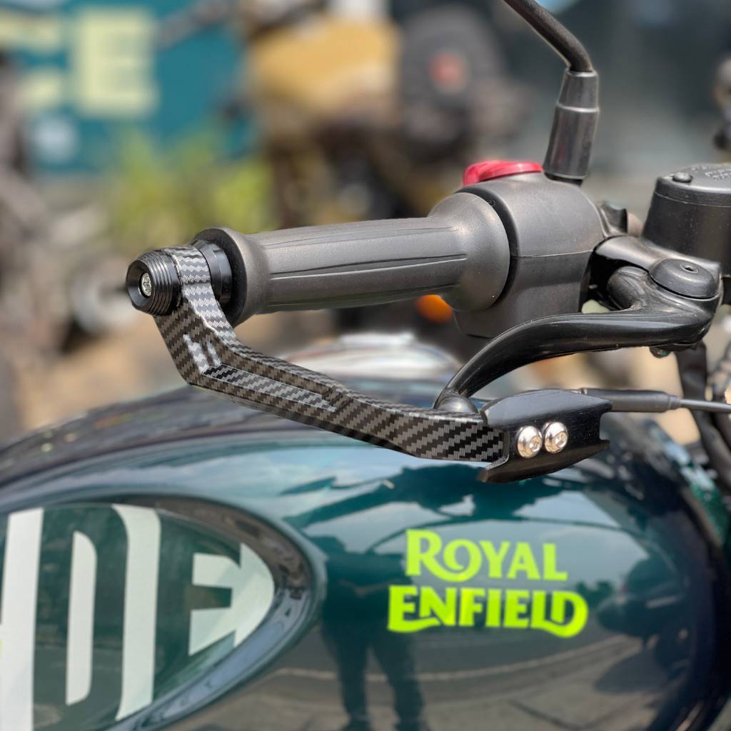 DUAL TONE CARBON LEVER GUARD