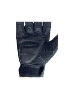 Oakley Glove 2722 in Black, a sleek and durable pair of motorcycle gloves designed for superior grip, protection, and comfort, with a stylish black finish for a premium look.