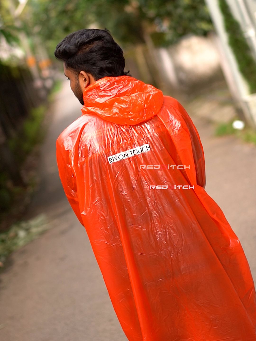 RAIN COAT